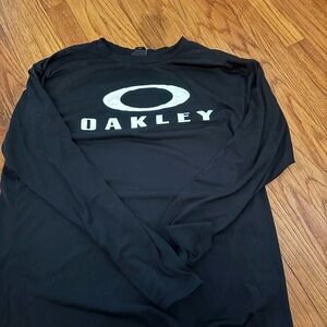 Men’s Oakley Long Sleeve